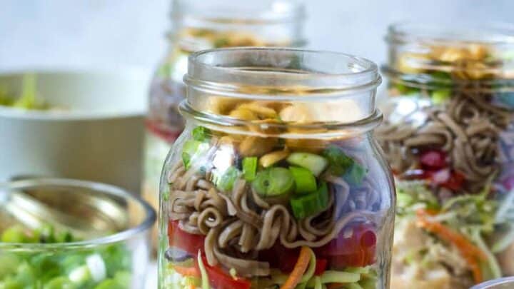 Thai Chicken Soba Noodle Salad Jars 4