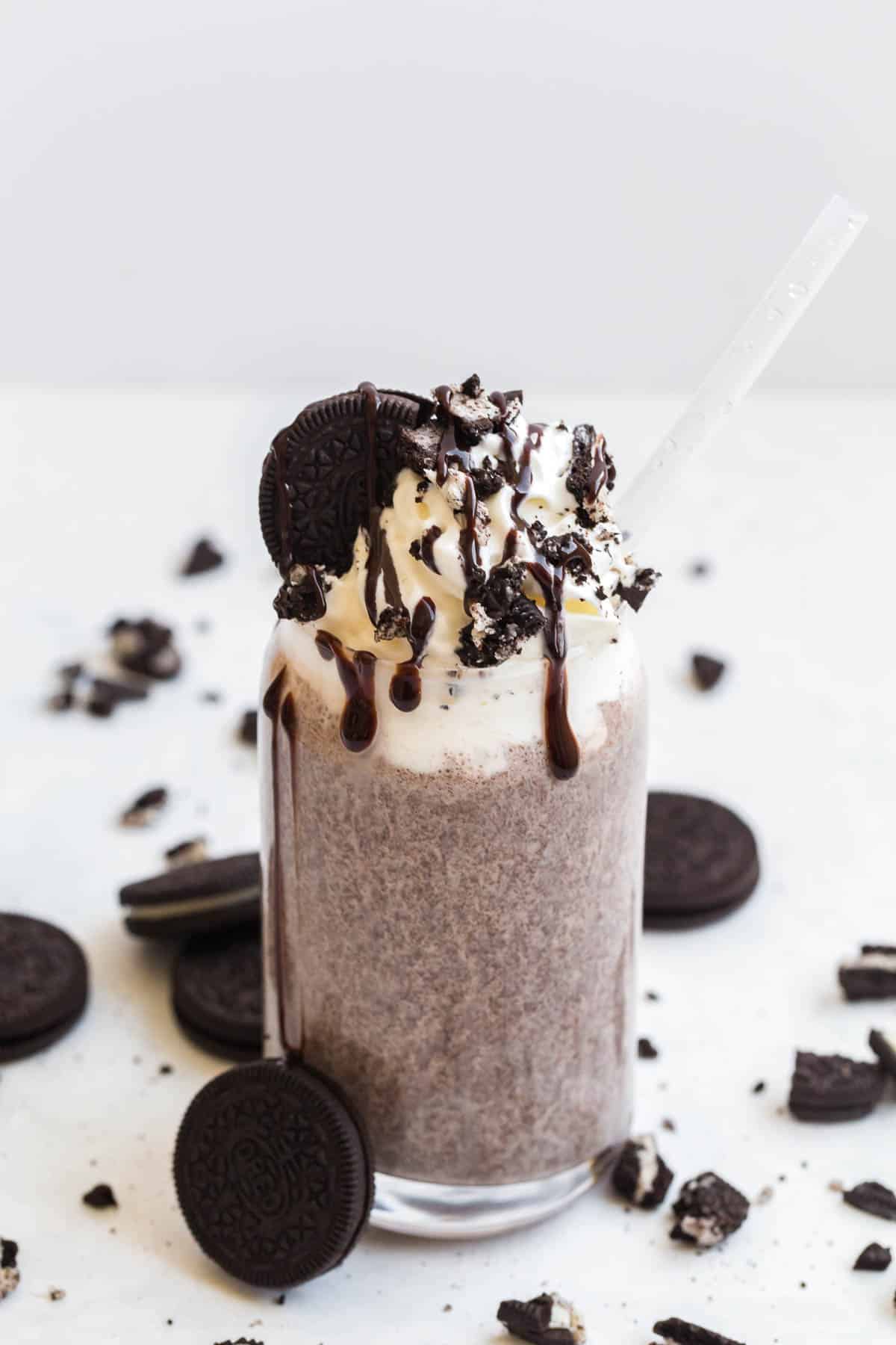 Cookies and Cream Milkshake Recipe | Party Food Favorites